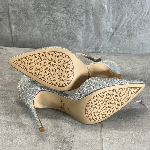 JEWEL BAGLEY MISCHKA Women's Silver Glitter Jailene Pointed-Toe Stiletto Pumps - Picture 7 of 11